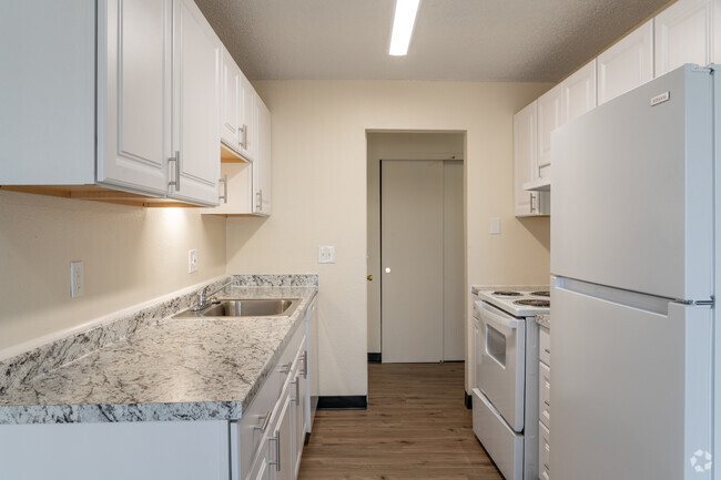 Interior Photo - Central Chalet Apartments