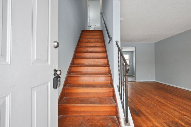 Foto del edificio - 3751-3753 Briggs Rd