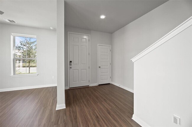 Foto del edificio - 8302 Mandela Bend