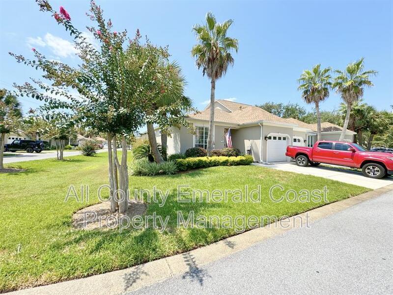 Primary Photo - 126 S Shore Dr