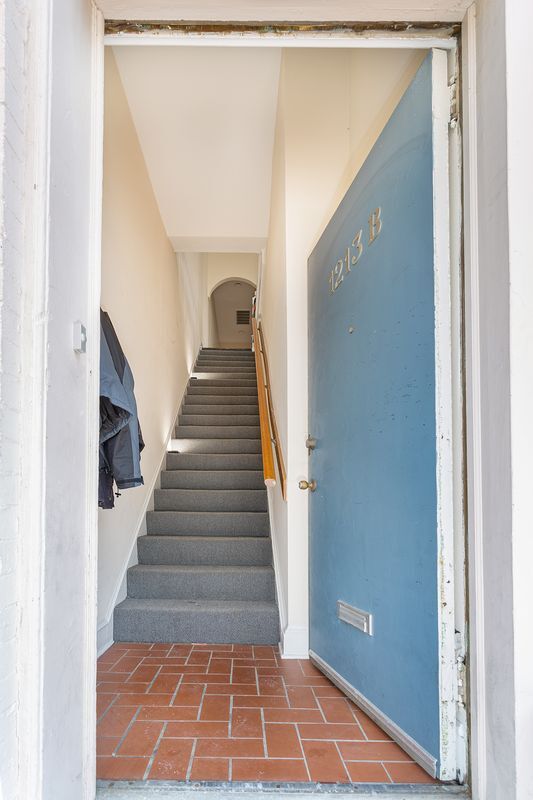 Foto del edificio - 1213 12th St NW