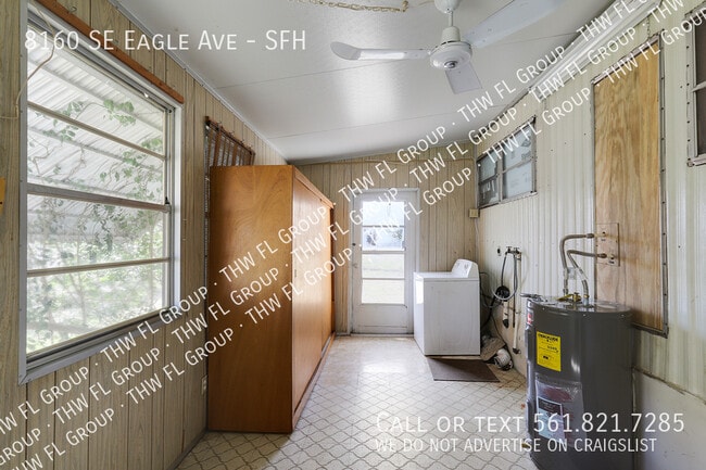 Building Photo - 8160 SE Eagle Ave