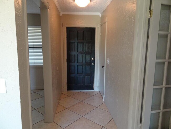 Foto del edificio - 600 Oak Creek Dr