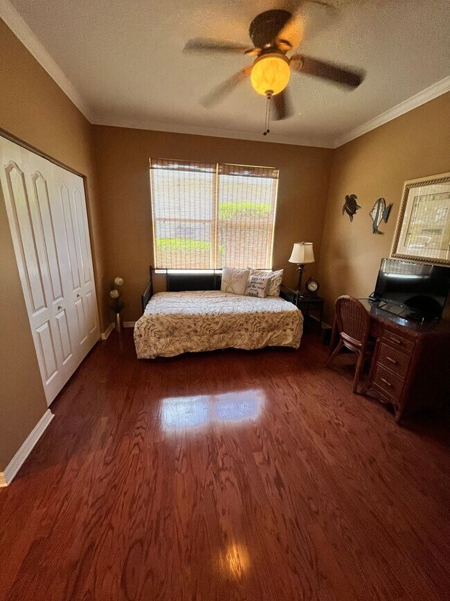 Building Photo - Beautiful rental located in the highly sou...