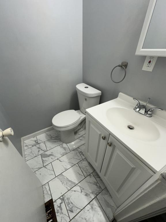 Foto del edificio - 5033 Wabash Pl