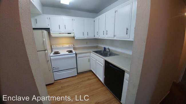 Building Photo - 222 Sandpiper Dr