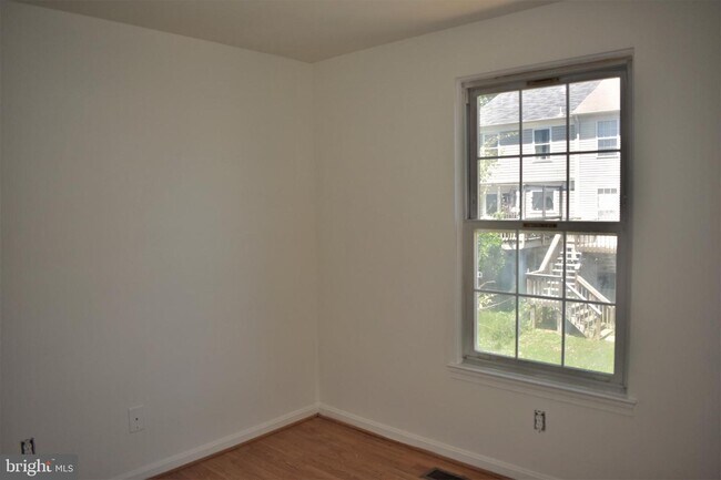 Building Photo - 12413 Gooderham Way