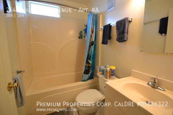 Photo - 2644 Hillegass Ave Apartment