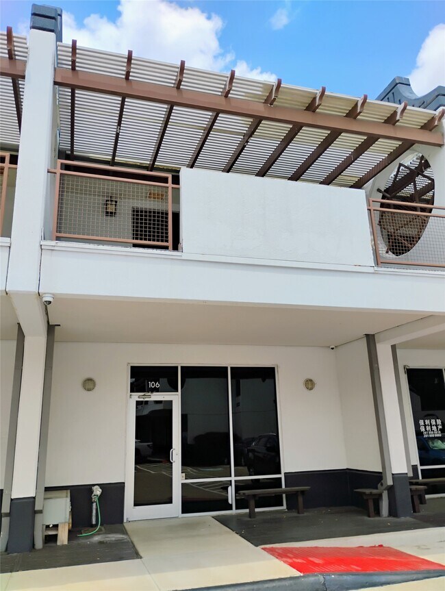 Foto del edificio - 9788 Clarewood Dr