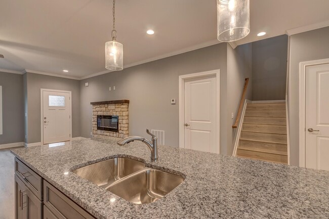 Foto del edificio - 130 Locust Fork Rd