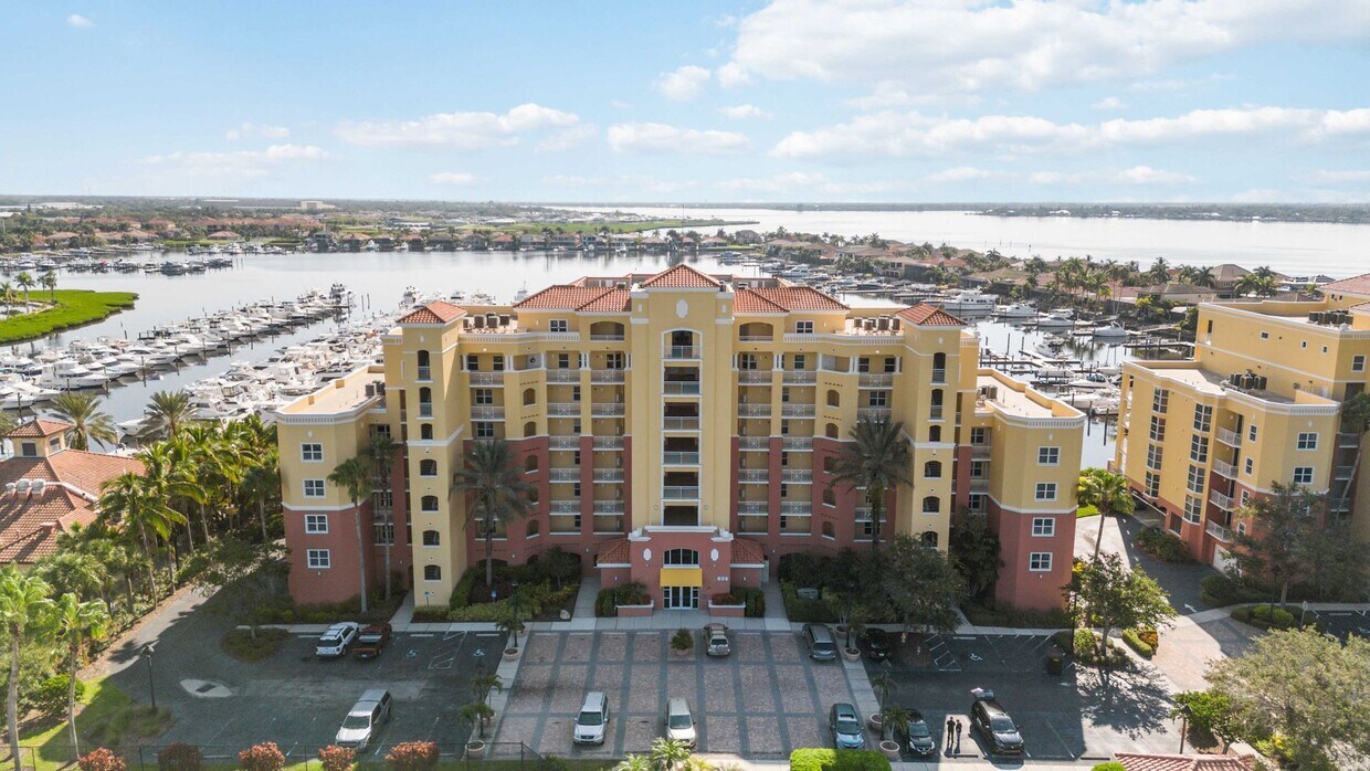 Gorgeous 2/2 + Den at Laguna in Riviera Dunes! - Gorgeous 2/2 + Den at Laguna in Riviera Dunes!