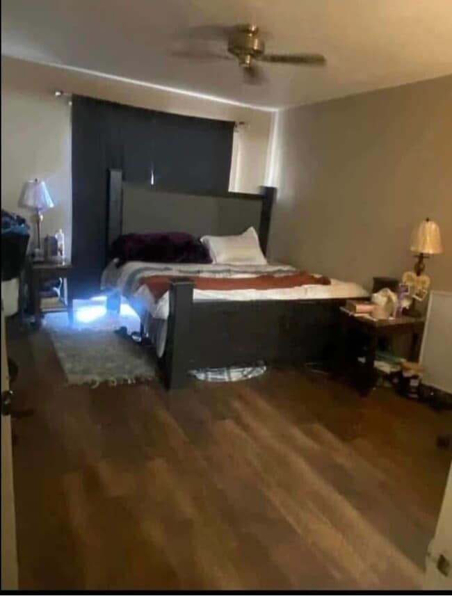 Foto del edificio - 928 N Pueblo Dr