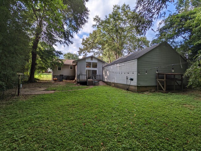 Photo - 28 Auburn Cir House