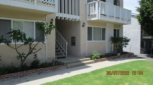 Building Photo - 25239 Bigelow Rd