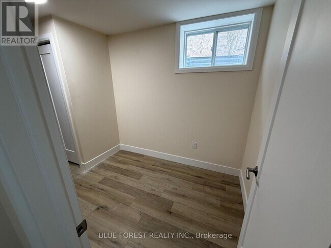 Photo du bâtiment - 370 Jonathan St