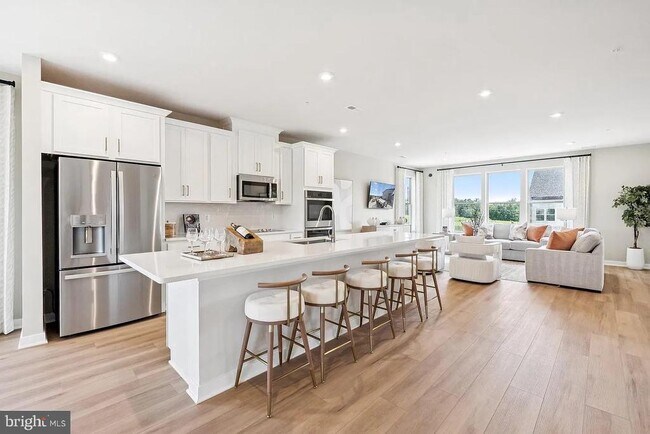 Foto del edificio - 8638 Lovelace St