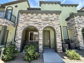 Building Photo - 6445 Wide Sky St