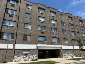 Building Photo - 7650 W Altgeld St
