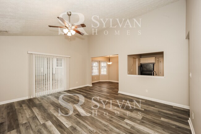 Building Photo - Charming 3BR 2BA Brick Home