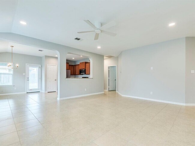 Foto del edificio - 141 Linden Ln