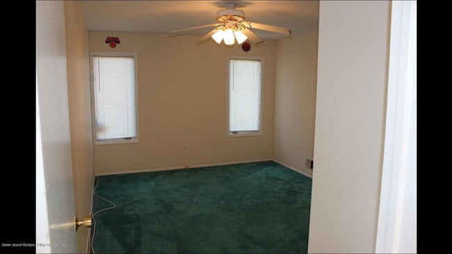 Building Photo - 1440 Forest Hill Rd