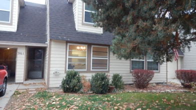 Building Photo - 961 Allumbaugh