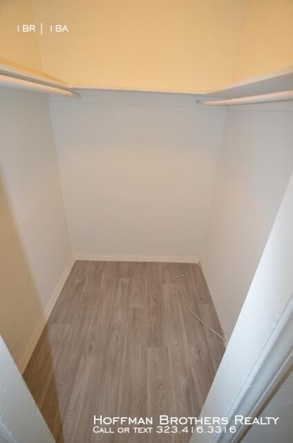 Building Photo - 939 S Gramercy Pl Los Angeles, CA 90019