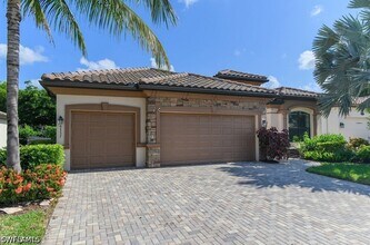Building Photo - 9357 Glenforest Dr