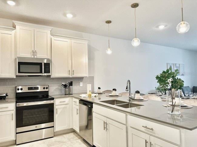 Building Photo - 8867 Cabot Cliffs Dr