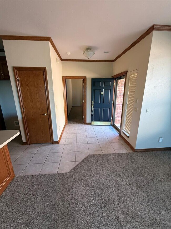 Foto del edificio - 9220 Roadrunner Ave