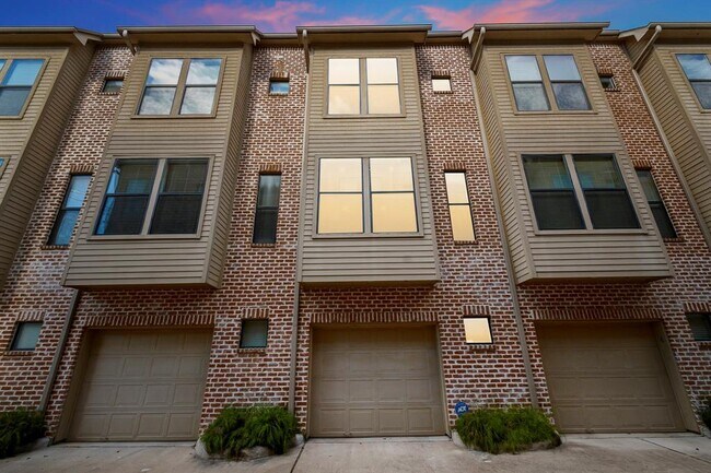 Foto del edificio - 3950 Floyd St