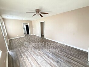 Building Photo - 1600 Holbrook Ave
