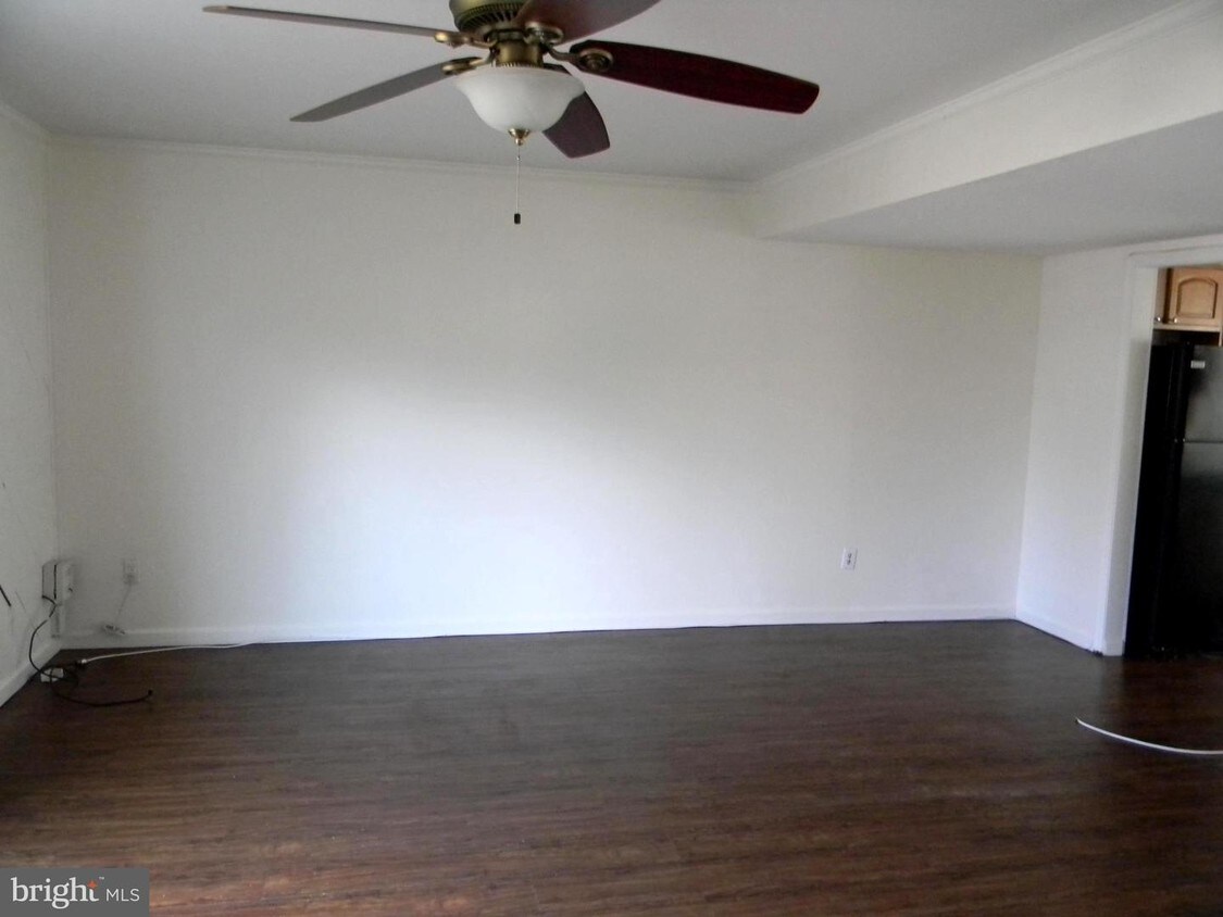 1837 Sharwood Pl, Crofton, MD 21114 Condo for Rent in Crofton, MD