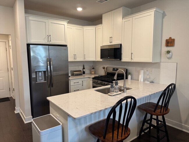 Foto del edificio - Beautiful SteelPointe 2 Bedroom 1.5 Bath Townhome for Rent in Phoenixville $2,690/month