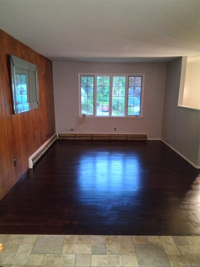 Foto del edificio - 8 Hickory Ln