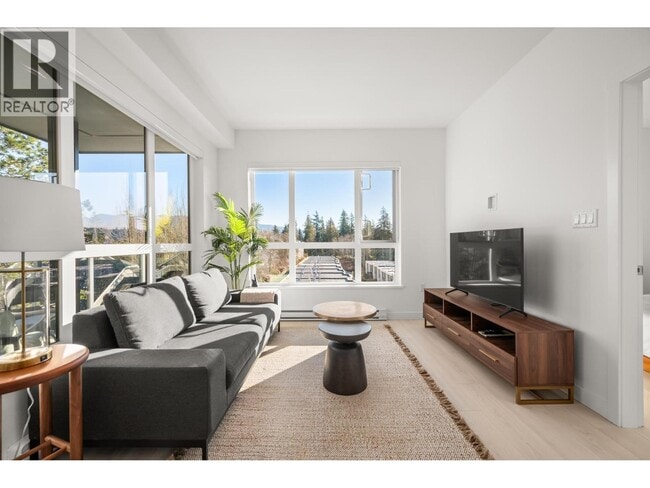 Building Photo - 3596 Malsum Dr