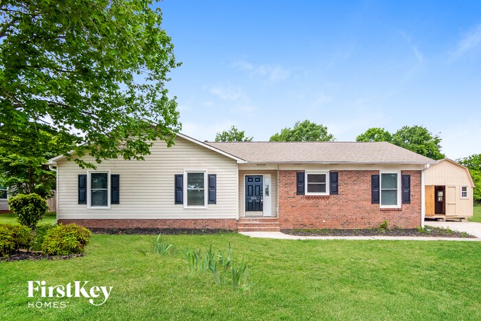 Foto principal - 3541 Heather Ln