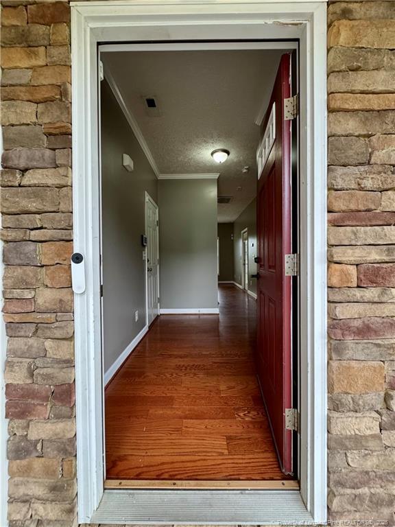 Building Photo - 250 Bayleaf Dr