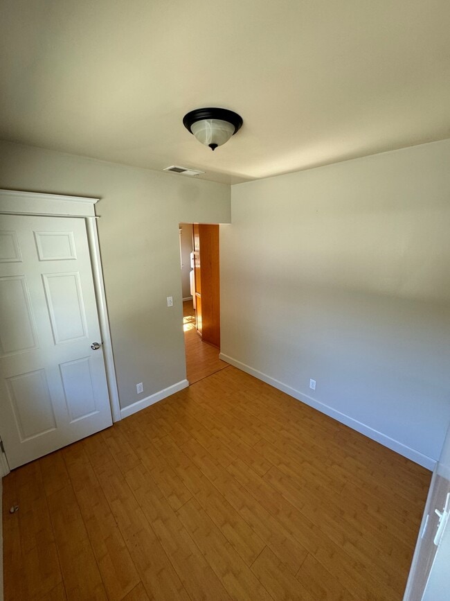 Foto del edificio - 482 W Hammond St