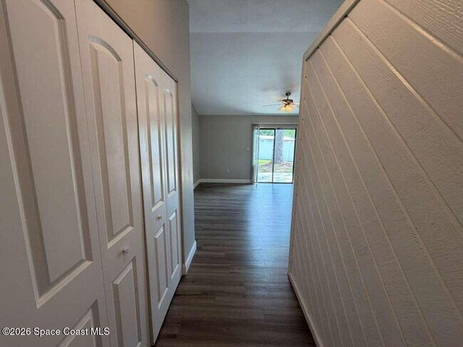 Foto del edificio - 1395 Cox Ave NW