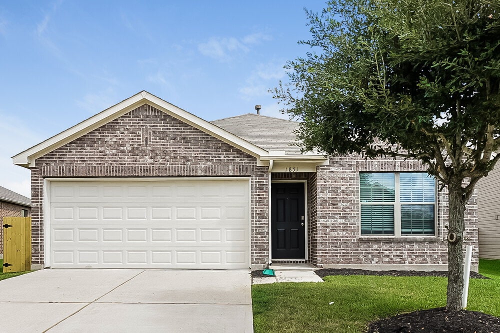 Foto principal - 1851 Acaciawood Way