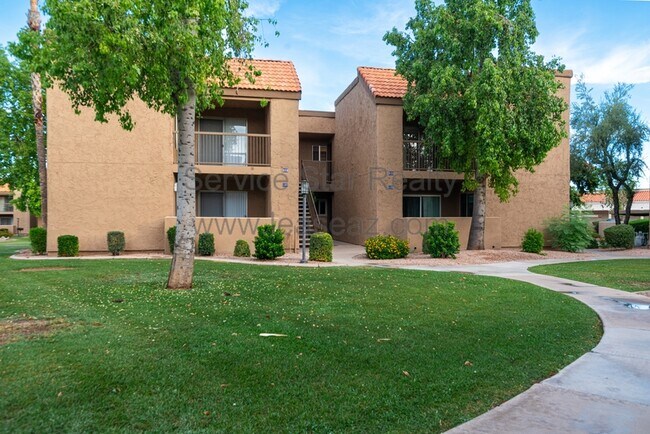 Building Photo - 8250 E Arabian Trail