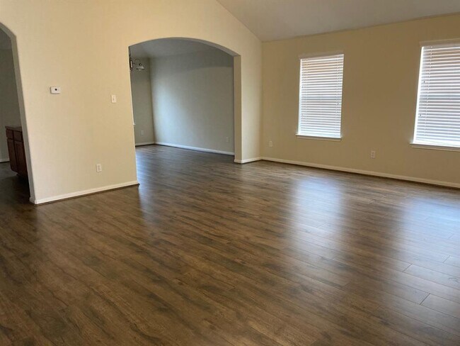 Foto del edificio - 13000 Lazy Ln