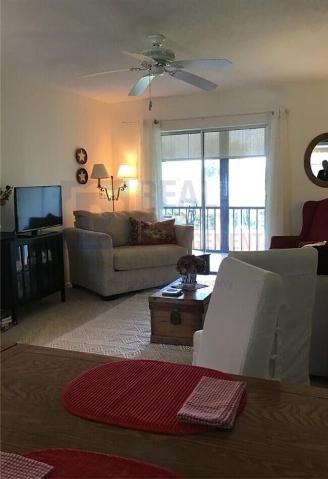 Building Photo - Adorable 1 bed 1 Bath in Venice FL!