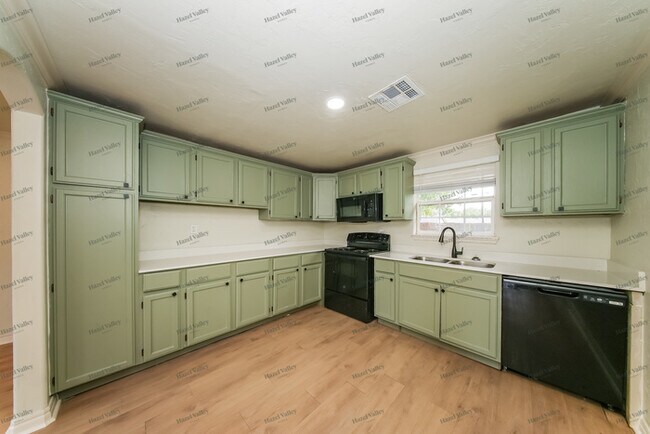 Foto del edificio - 3924 SE 22nd St