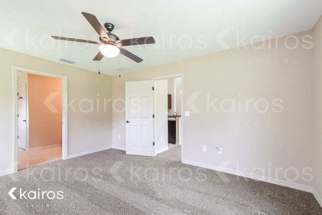 Building Photo - 419 Marion Oaks Pass