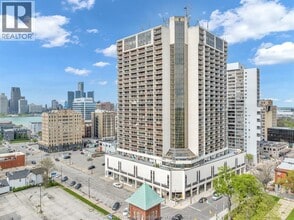 Building Photo - 150 Park St W