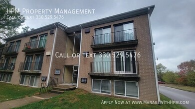 Building Photo - 723 E Waterloo Rd