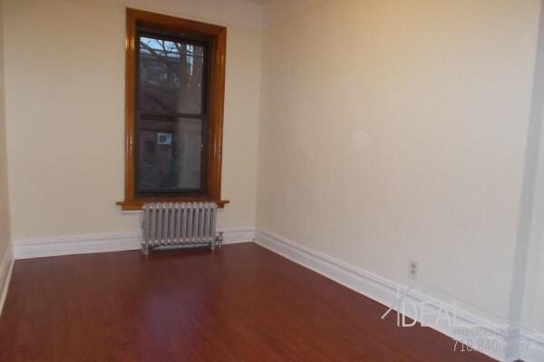 Primary Photo - 417 14th St