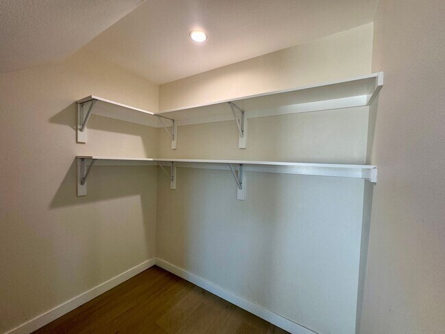 Foto del edificio - 147 E 59th St